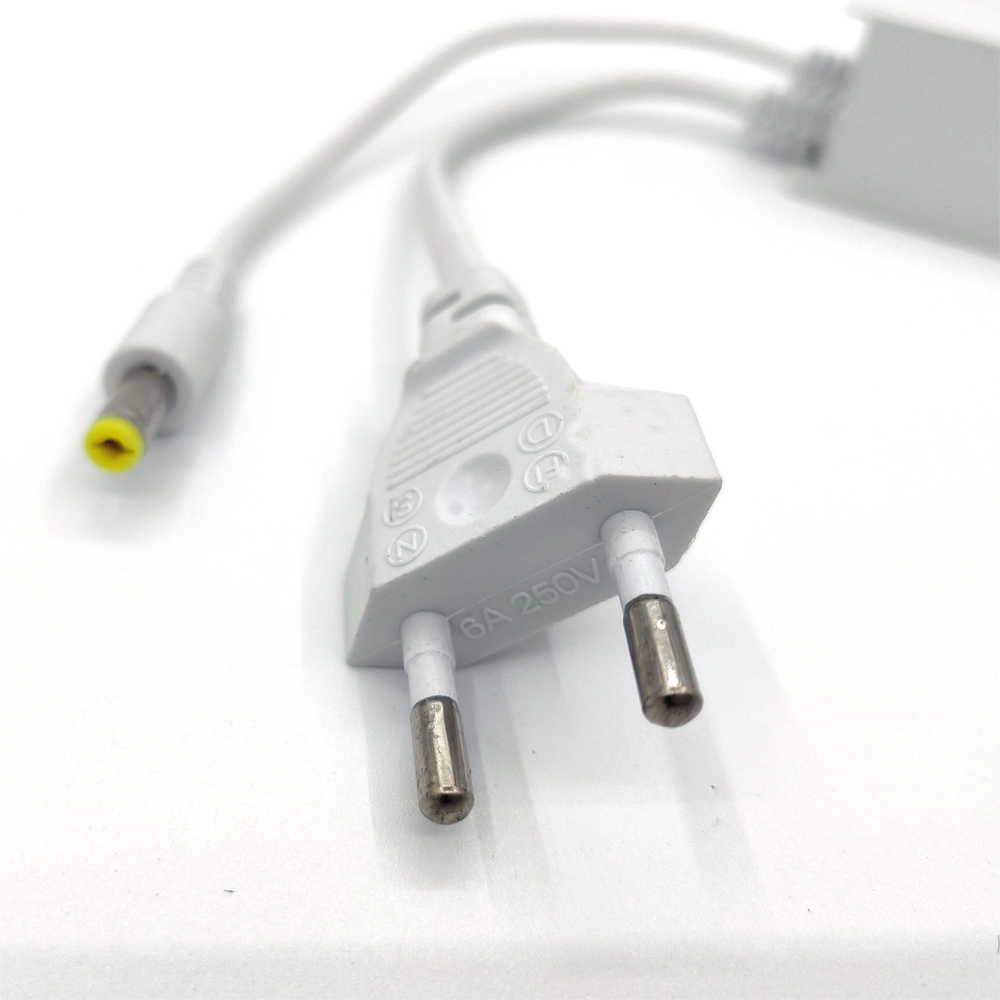 Branco ac 100-240v entrada dc  - Outdoor Power Plug In avaliação e preço